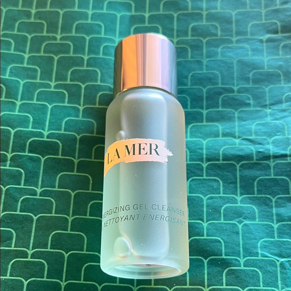 NWT La Mer The Energizing Gel Cleanser Deluxe Mini (30 ml / 1 fl oz)